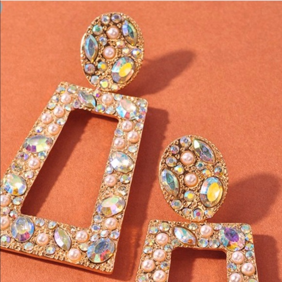 Iridescent Crystal and Gold Statement Earrings - Picture 2 of 3